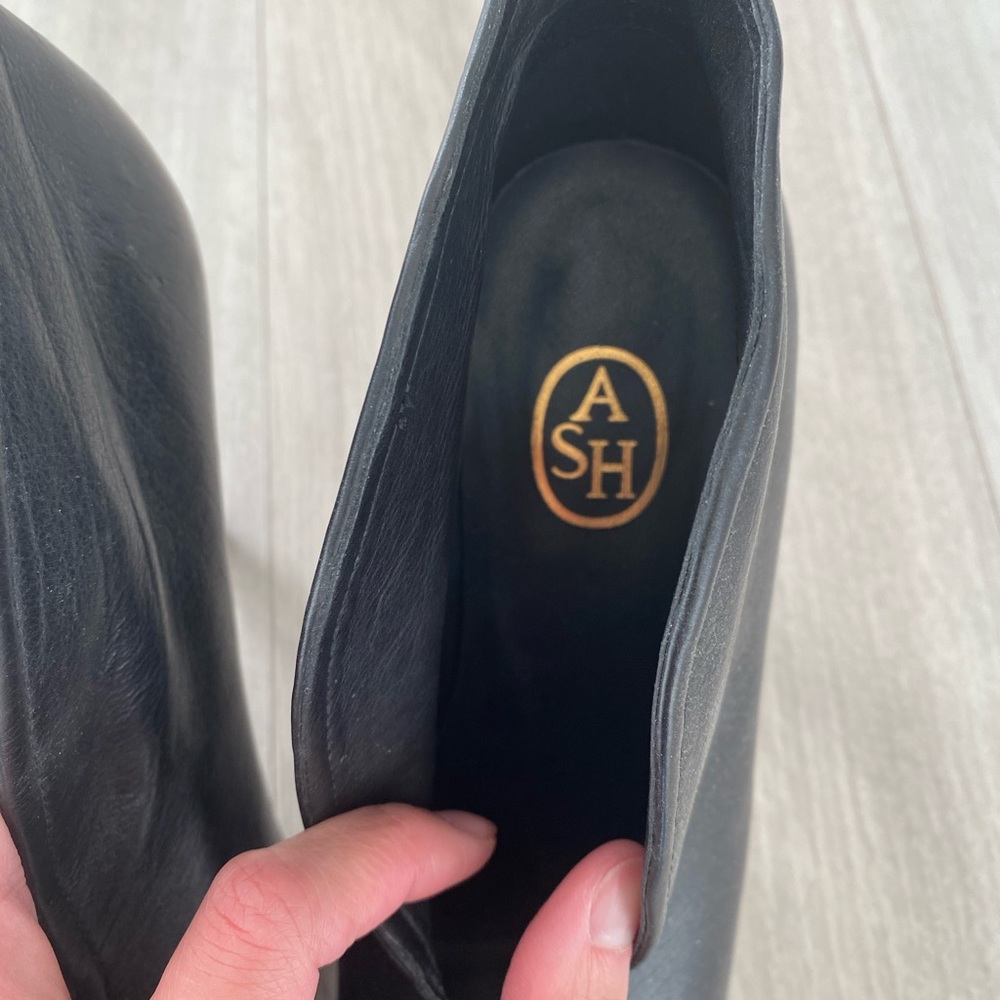 ASH✨ - Picture 3 of 10